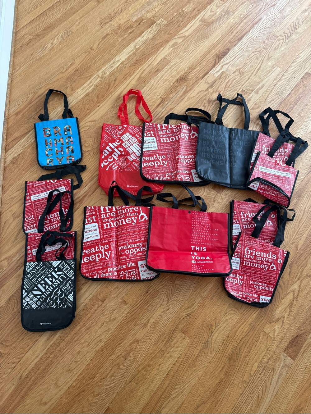 Lululemon reusable shopping bags bundle of 13